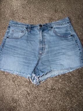 Universal Thread Light Wash Denim Cutoff Shorts